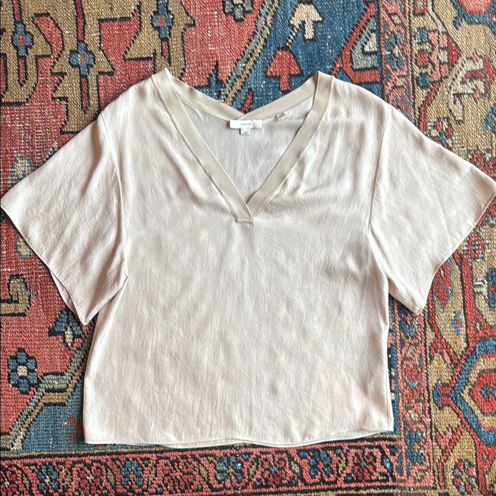 Vince Cream Short Sleeve V-Neck Top